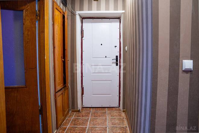 Satılır 3 otaqlı köhnə tikili 70 m², Elmlər Akademiyası m., photo 16 from 17