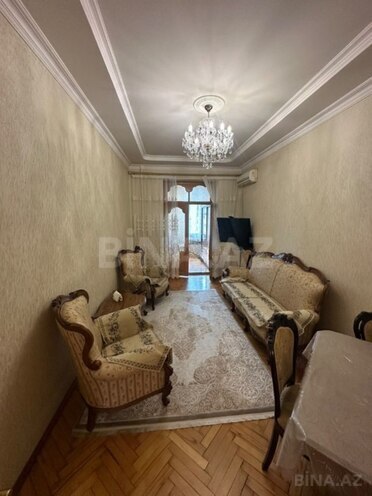 Satılır 3 otaqlı köhnə tikili 75 m², Nəsimi r., photo 1 from 11