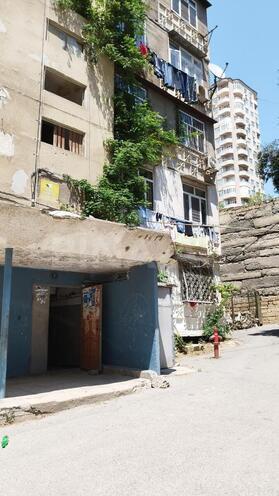 Satılır 3 otaqlı köhnə tikili 80 m², Əhmədli m., photo 1 from 14