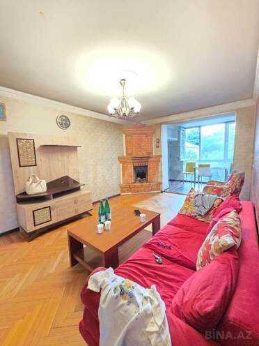 Сдаётся 3-комн. вторичка 80 м², м. Элмляр Академиясы, photo 1 from 13