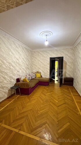 Сдаётся 3-комн. вторичка 57 м², м. Низами, photo 4 from 13