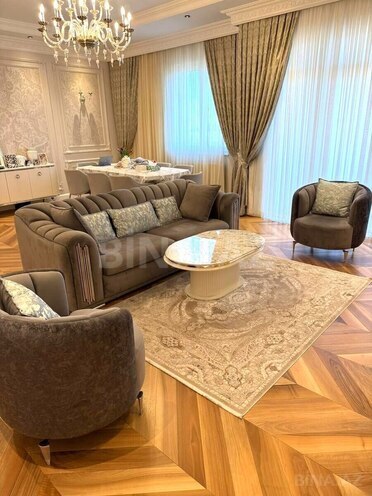 Satılır 4 otaqlı yeni tikili 195 m², Nizami m., photo 3 from 10