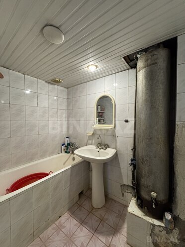 Satılır 4 otaqlı köhnə tikili 73 m², Xalqlar Dostluğu m., photo 16 from 17