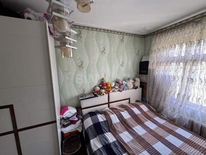 Satılır 4 otaqlı köhnə tikili 73 m², Xalqlar Dostluğu m., photo 11 from 17