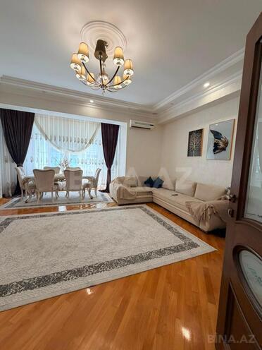 Satılır 3 otaqlı yeni tikili 149 m², İnşaatçılar m., photo 3 from 13