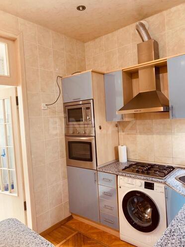 Satılır 3 otaqlı köhnə tikili 80 m², 28 May m., photo 6 from 11