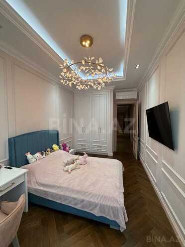 Satılır 7 otaqlı yeni tikili 285 m², 28 May m., photo 16 from 32