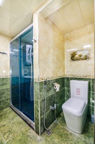 Продаётся 3-комн. вторичка 95 м², м. Сахил, photo 17 from 21