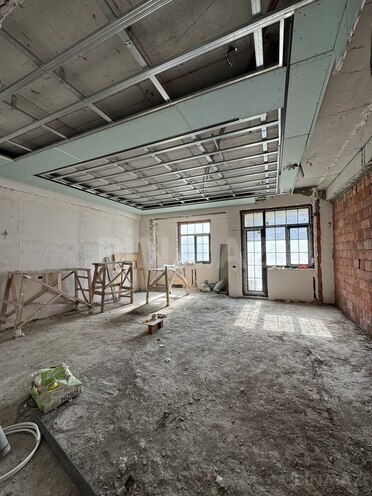 Продаётся 1-комн. новостройка 68 м², м. Элмляр Академиясы, photo 4 from 8