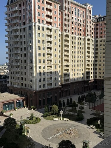 Продаётся 1-комн. новостройка 68 м², м. Элмляр Академиясы, photo 7 from 8
