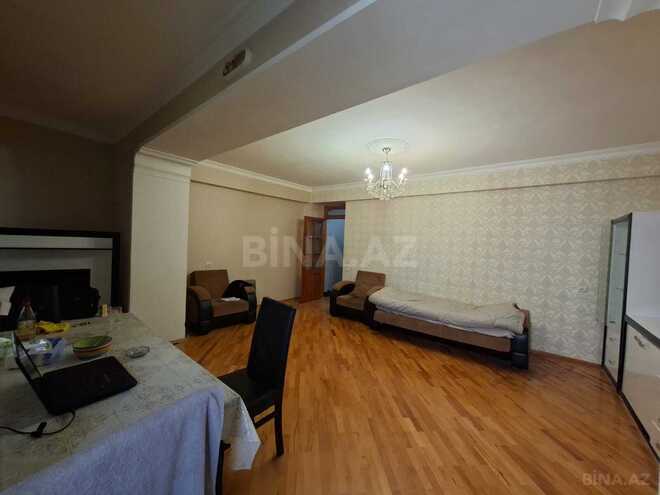 Продаётся 2-комн. вторичка 50 м², м. Элмляр Академиясы, photo 5 from 13
