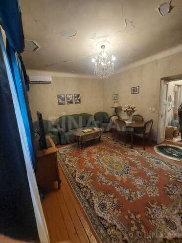 Satılır 2 otaqlı köhnə tikili 50 m², Nəsimi r., photo 3 from 9