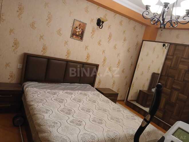Продаётся 3-комн. новостройка 70 м², м. Кара Караев, photo 4 from 12