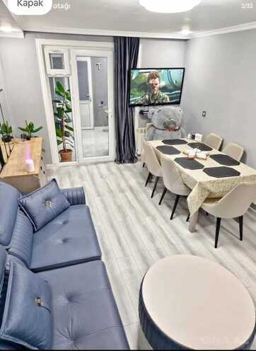 Сдаётся 2-комн. вторичка 55 м², м. Элмляр Академиясы, photo 1 from 17