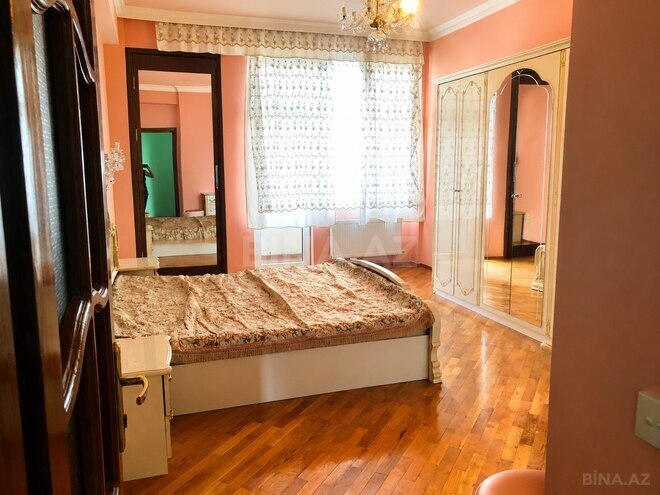 Сдаётся 3-комн. новостройка 110 м², м. 8 ноября, photo 6 from 11