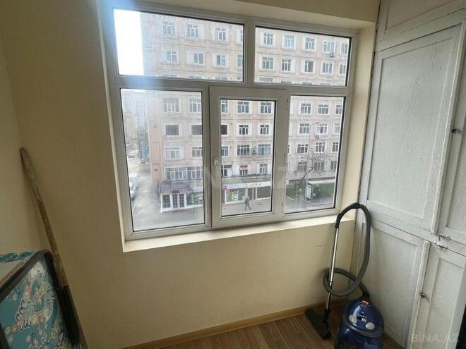 İcarəyə verilir 1 otaqlı köhnə tikili 35 m², İnşaatçılar m., photo 10 from 13