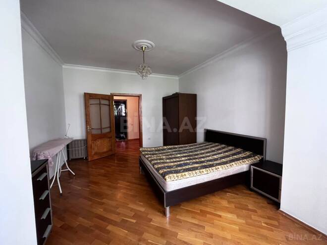 İcarəyə verilir 2 otaqlı köhnə tikili 85 m², Nizami m., photo 1 from 18