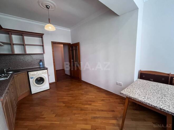 İcarəyə verilir 2 otaqlı köhnə tikili 85 m², Nizami m., photo 14 from 18