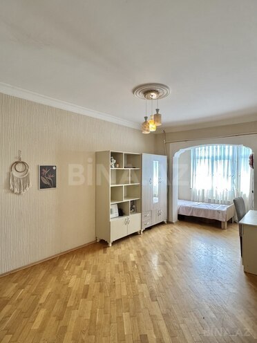 Продаётся 4-комн. вторичка 106 м², м. Шах Исмаил Хатаи, photo 6 from 14