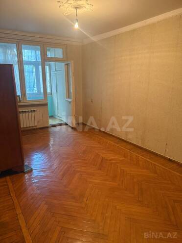 Satılır 3 otaqlı köhnə tikili 75 m², Memar Əcəmi m., photo 1 from 14