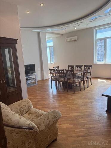 İcarəyə verilir 2 otaqlı yeni tikili 90 m², 28 May m., photo 4 from 13