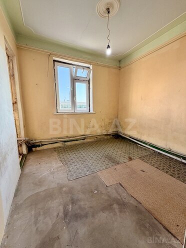 Satılır 2 otaqlı köhnə tikili 65 m², Qara Qarayev m., photo 4 from 15