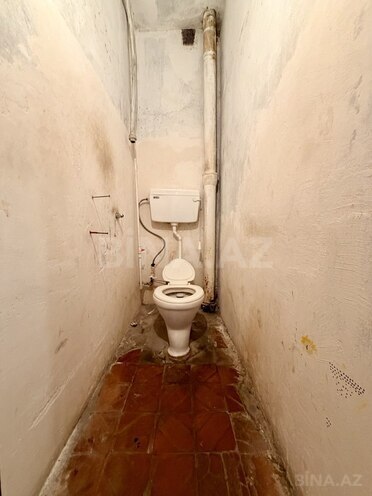 Satılır 2 otaqlı köhnə tikili 65 m², Qara Qarayev m., photo 14 from 15