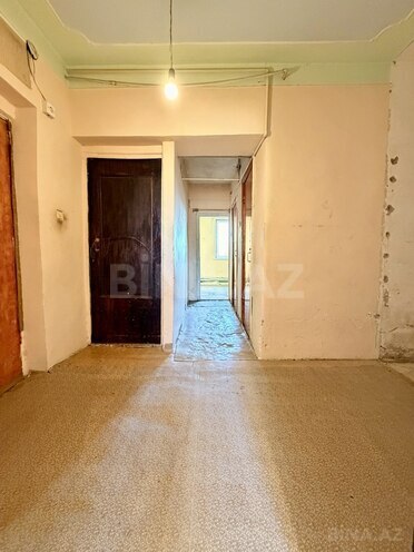 Satılır 2 otaqlı köhnə tikili 65 m², Qara Qarayev m., photo 7 from 15