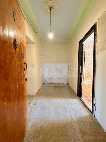 Satılır 2 otaqlı köhnə tikili 65 m², Qara Qarayev m., photo 8 from 15