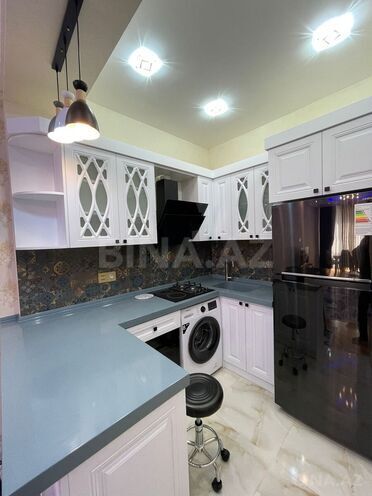 Сдаётся 2-комн. новостройка 67 м², м. Нефтчиляр, photo 12 from 18