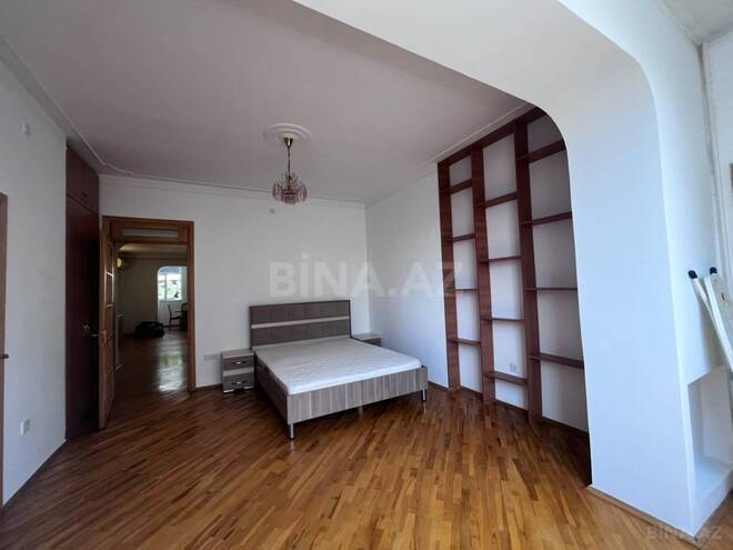 İcarəyə verilir 4 otaqlı köhnə tikili 170 m², Nizami m., photo 15 from 32