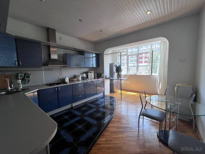 İcarəyə verilir 4 otaqlı köhnə tikili 170 m², Nizami m., photo 21 from 32