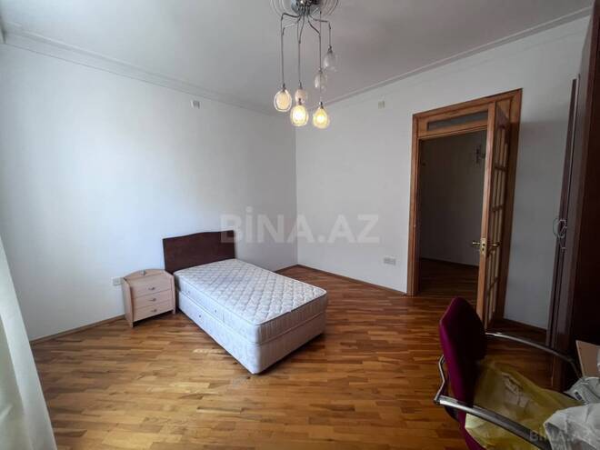 İcarəyə verilir 4 otaqlı köhnə tikili 170 m², Nizami m., photo 11 from 32