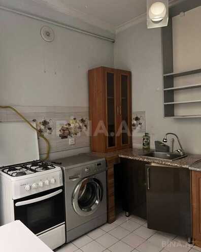 Продаётся 2-комн. вторичка 45 м², м. Нариман Нариманов, photo 8 from 11