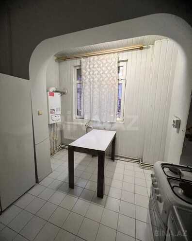 Продаётся 2-комн. вторичка 45 м², м. Нариман Нариманов, photo 9 from 11