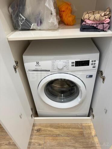 Satılır 2 otaqlı köhnə tikili 40 m², Sahil m., photo 17 from 25