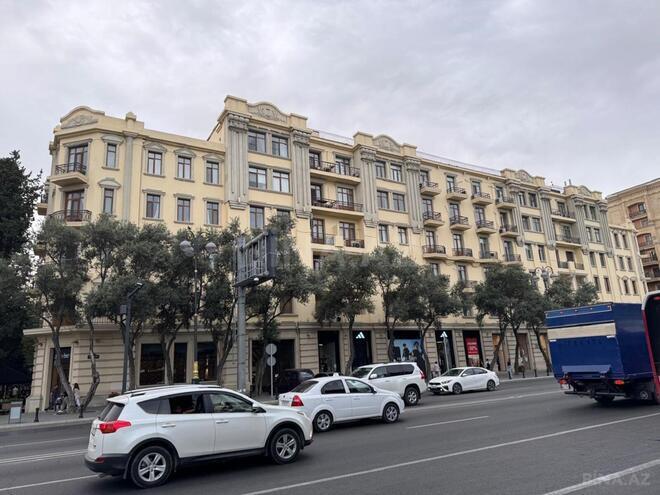 Satılır 2 otaqlı köhnə tikili 40 m², Sahil m., photo 24 from 25