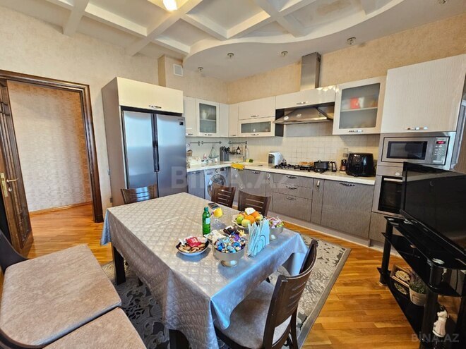 Satılır 3 otaqlı yeni tikili 140 m², 8 Noyabr m., photo 10 from 17