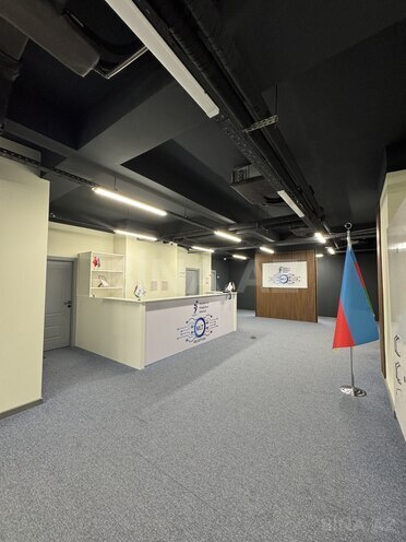 İcarəyə verilir 11 otaqlı ofis 530 m², 28 May m., photo 1 from 32