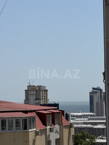 İcarəyə verilir 11 otaqlı ofis 530 m², 28 May m., photo 30 from 32