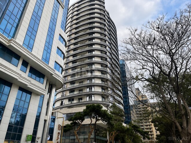 İcarəyə verilir 2 otaqlı yeni tikili 90 m², 28 May m., photo 1 from 23