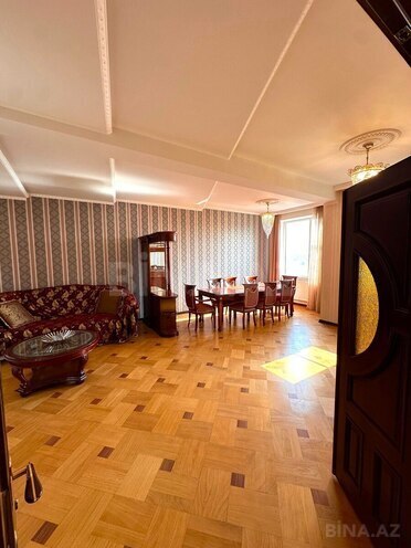 Продаётся 4-комн. новостройка 175 м², м. Ичеришехер, photo 1 from 25