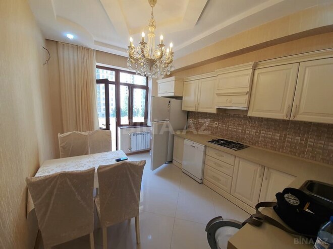 Сдаётся 3-комн. новостройка 135 м², м. Элмляр Академиясы, photo 16 from 23