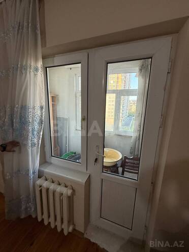 Продаётся 3-комн. вторичка 80 м², м. Ази Асланов, photo 8 from 16