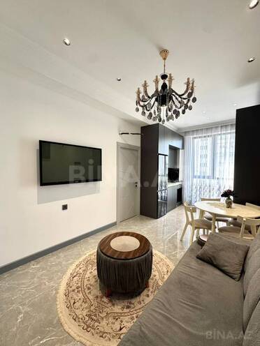 Продается 3-комн. новостройка 60 м², м. Ази Асланов, photo 1 from 13