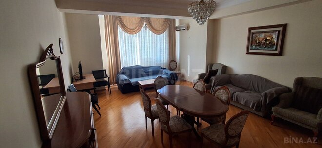 Сдаётся 4-комн. новостройка 165 м², Насиминский  р., photo 1 from 32
