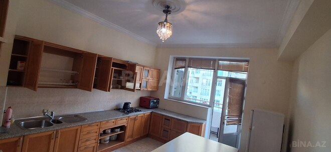 Сдаётся 4-комн. новостройка 165 м², Насиминский  р., photo 26 from 32