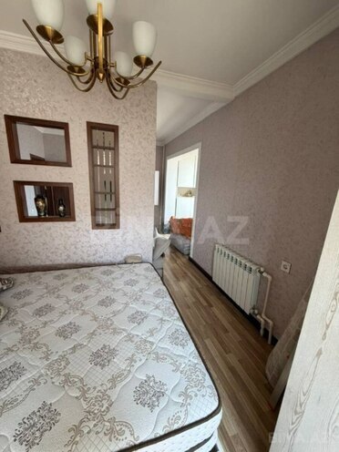 Продаётся 2-комн. вторичка 45 м², м. Иншаатчылар, photo 10 from 16