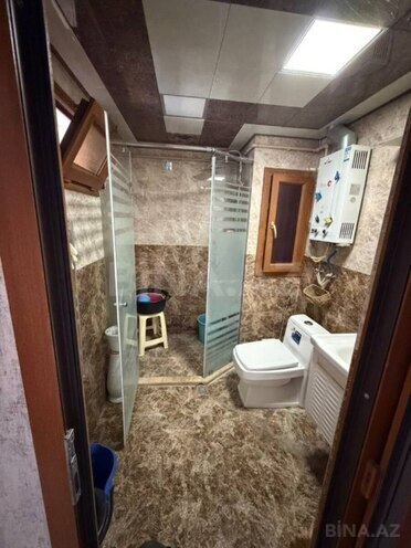 Продаётся 2-комн. вторичка 45 м², м. Иншаатчылар, photo 7 from 16