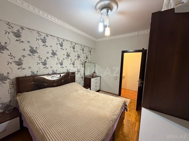 Продаётся 3-комн. вторичка 75 м², м. Элмляр Академиясы, photo 8 from 14